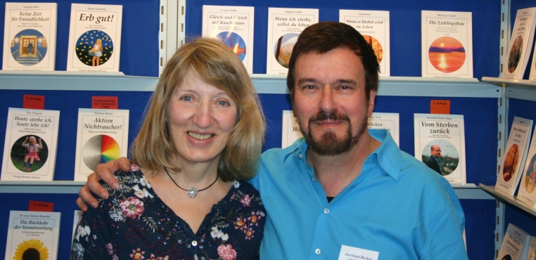 Verleger Hartmut Becker und Rosi Sänger auf der Frankfurter Buchmesse 056a neu